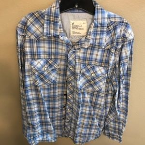 American Eagle long sleeve snap-up shirt
